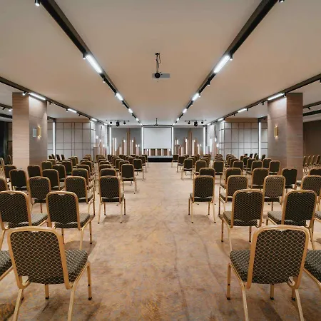 Отель Mercure 5*